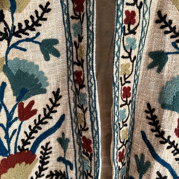 Hand Made and Embroidered Suzani Cropped Jacket - Picture 4 of 4